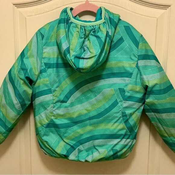 The North Face Girls’ Reversible Full-Zip Hooded Puffer Insulated Jacket Size 5 - Picture 3 of 8
